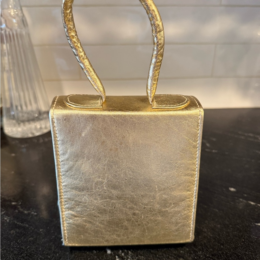 Gold Mini Bags with Structured Box Design - Picture 8 of 9